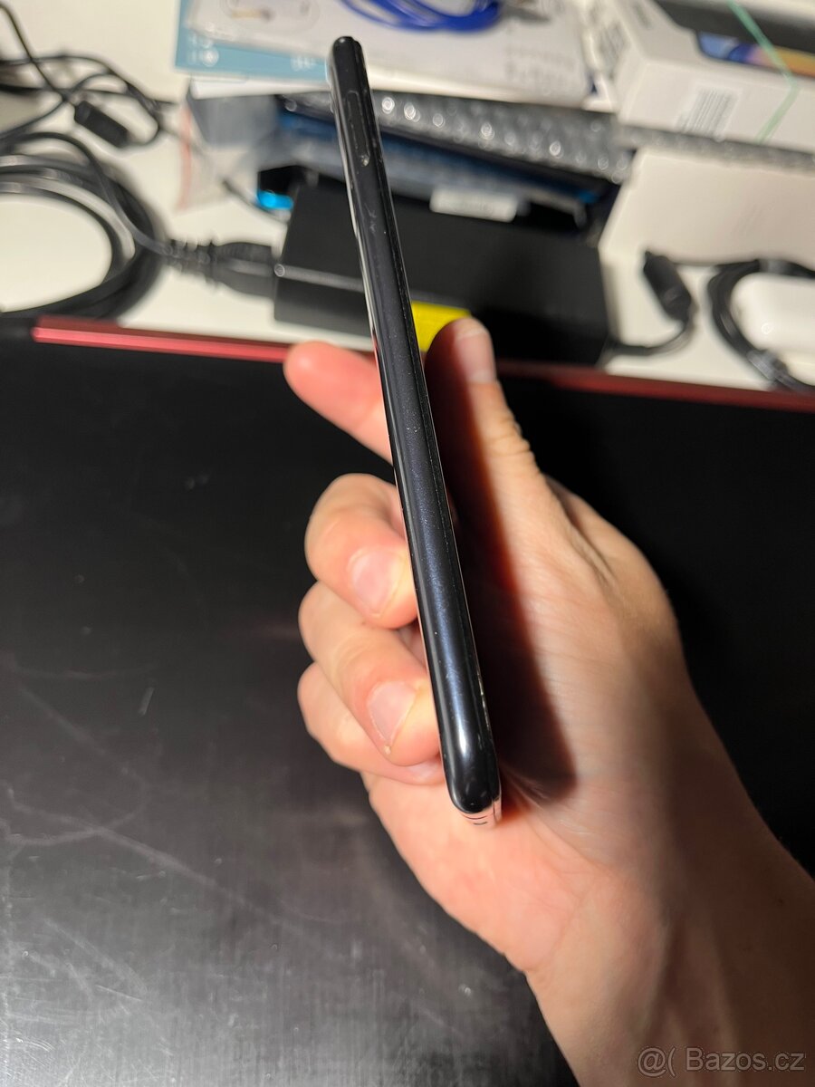 Samsung galaxy A10 prasklé sklo - 13