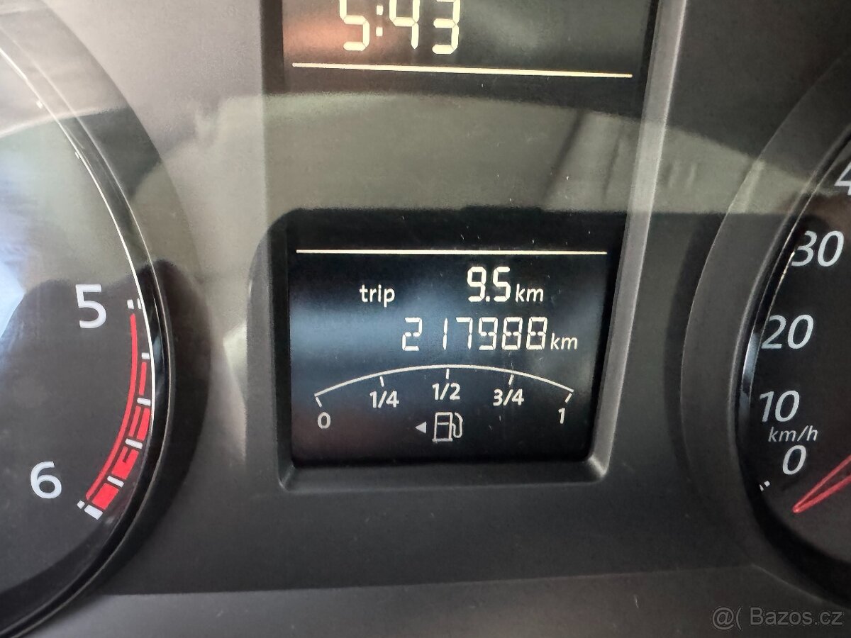 VW Transporter T6 valník, 6míst, klima - 13