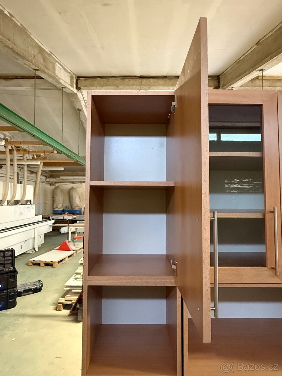 Úložná sestava skříní - 13