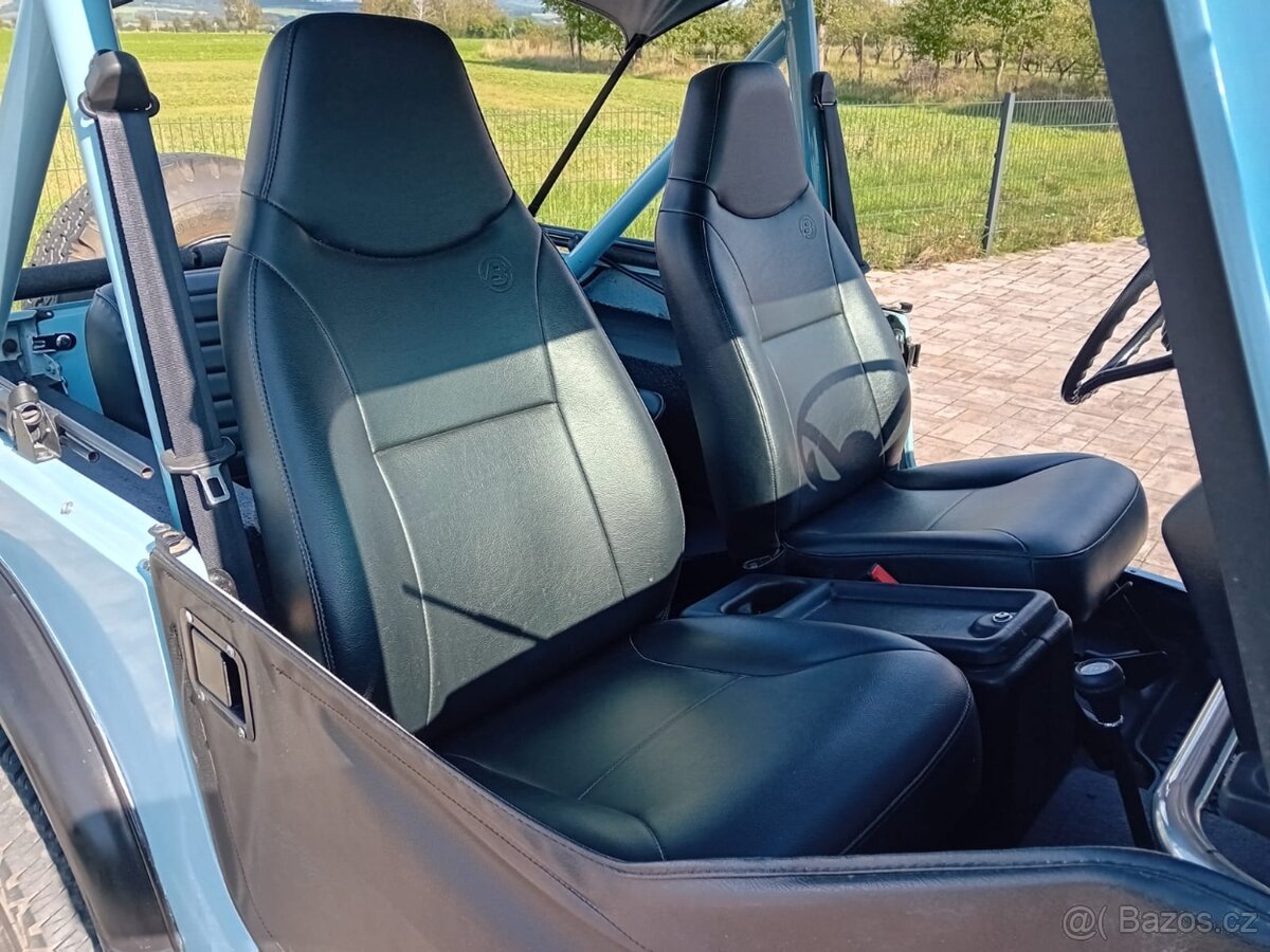 1986 Jeep CJ - 13