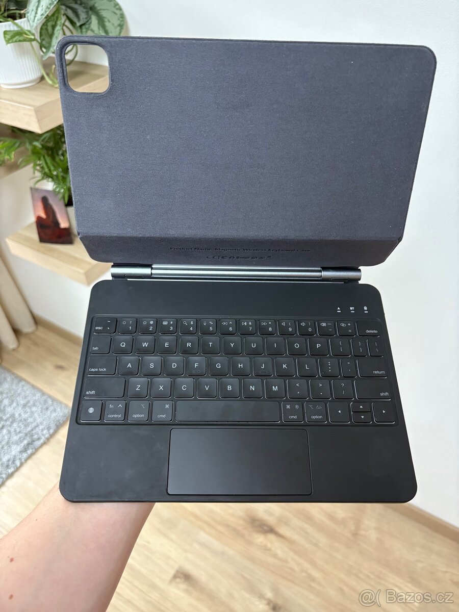 Apple iPad Air 2022 (10,9”), Wi-Fi 256 GB Space Grey - 13