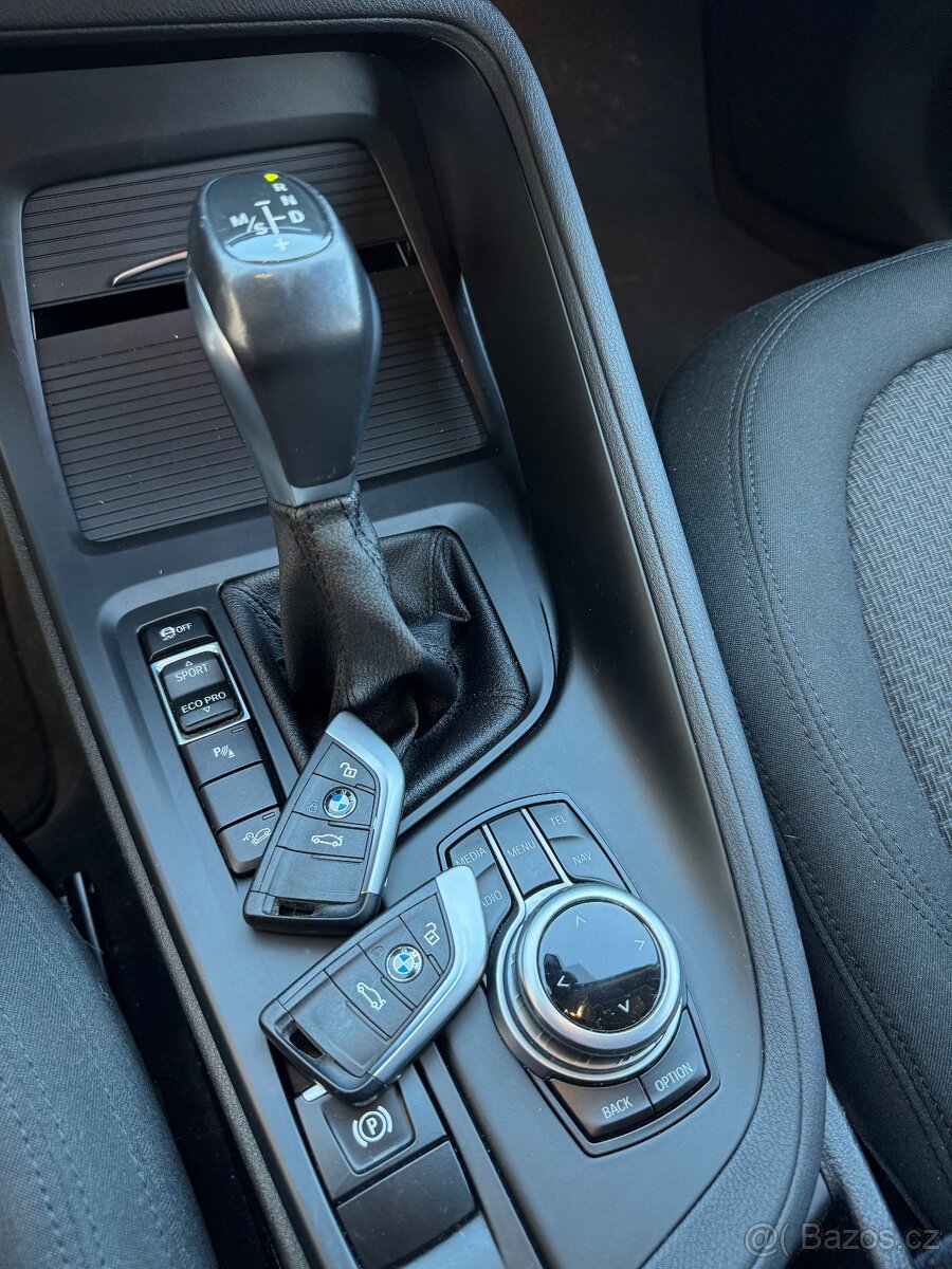 PRODÁNO BMW X1 xDrive 18d PERFEKTNÍ STAV 2 SADY KOL - 13
