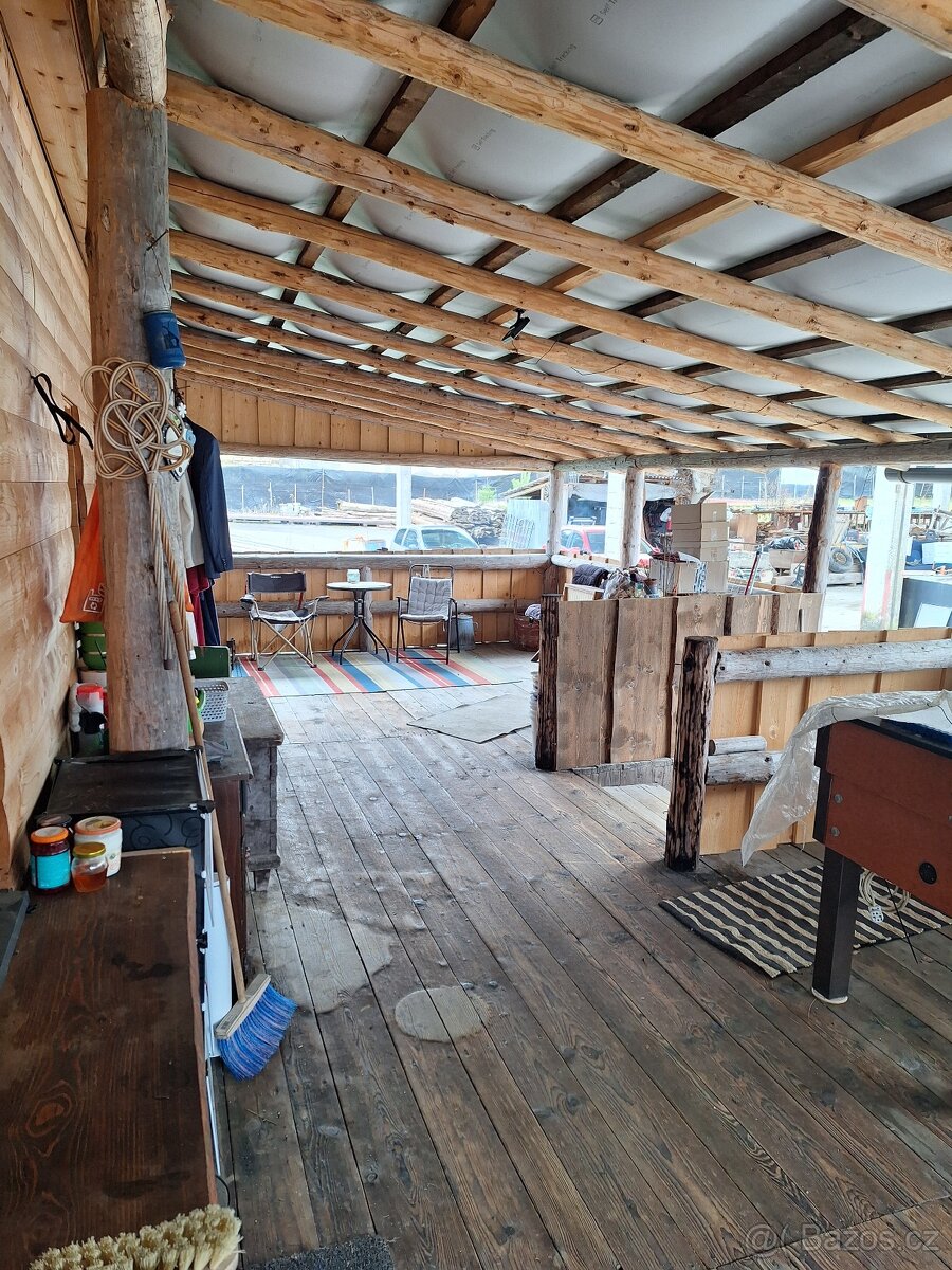 Mobilheim s krytou verandou - 13