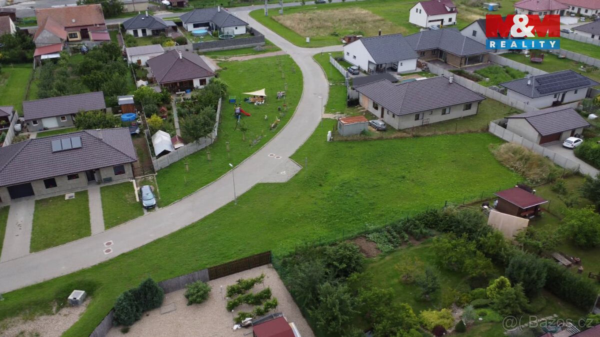 Prodej pozemku k bydlení, 952 m², Milovice - 13