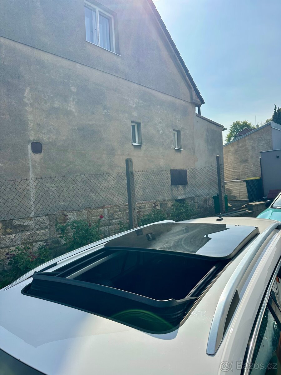 Škoda Superb 3 2.0 TDI 110kW PANO/TAZNÉ/KESSY/CANTON - 13