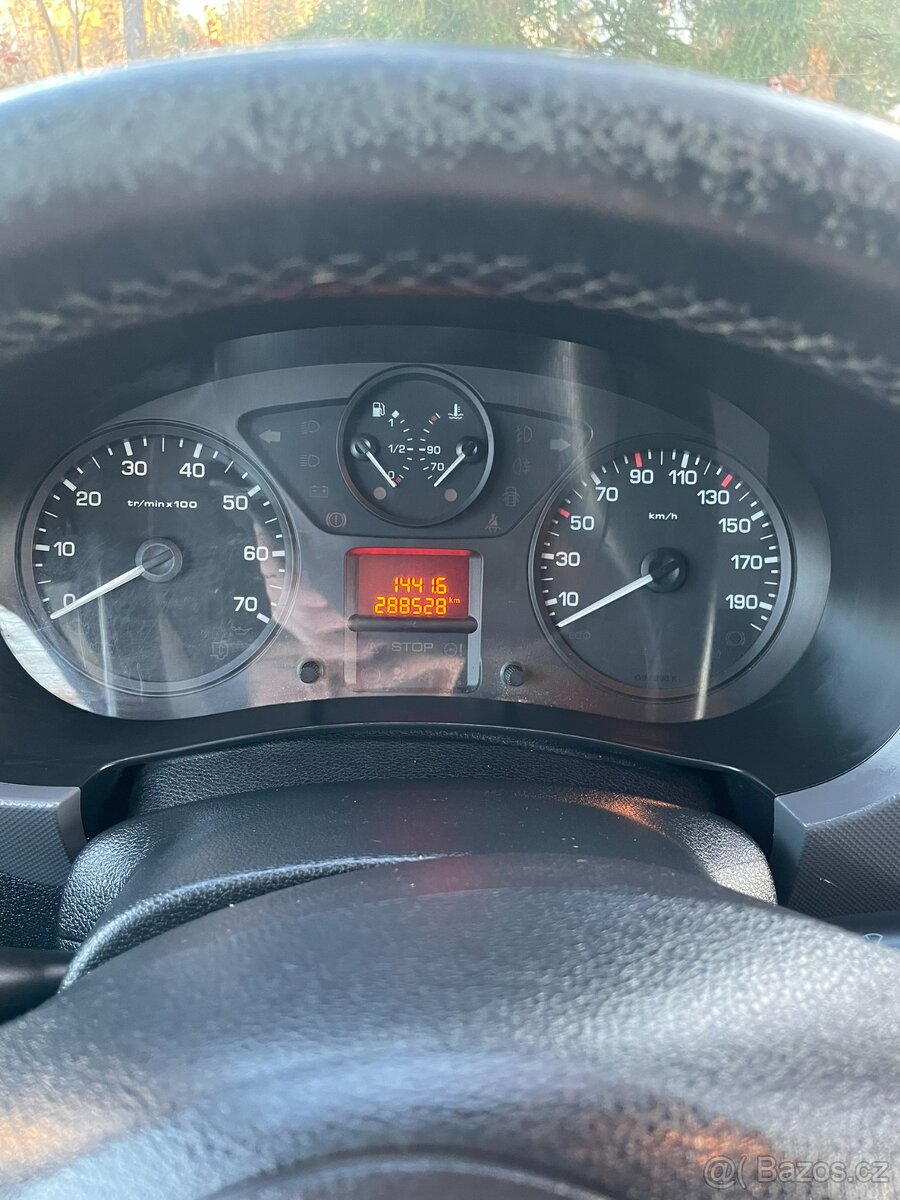 Citroën Berlingo 1.6 HDI, 66 kW - 13