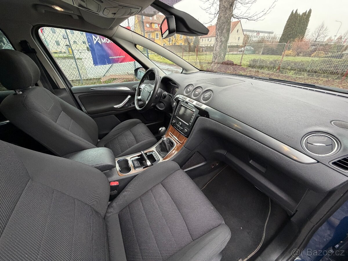 Ford S-MAX 2,2 TDCi 147kW ACC, Xenon, Navi - 13