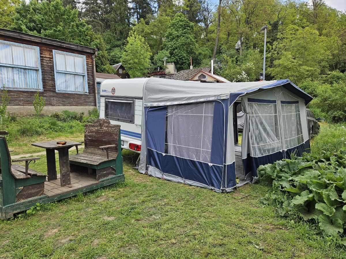 Karavan Hobby De Luxe - 13