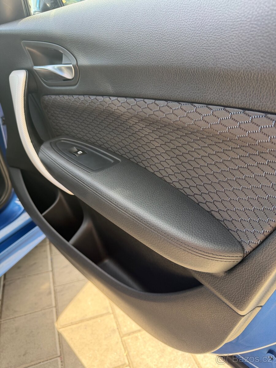 BMW 135i xDrive - 13