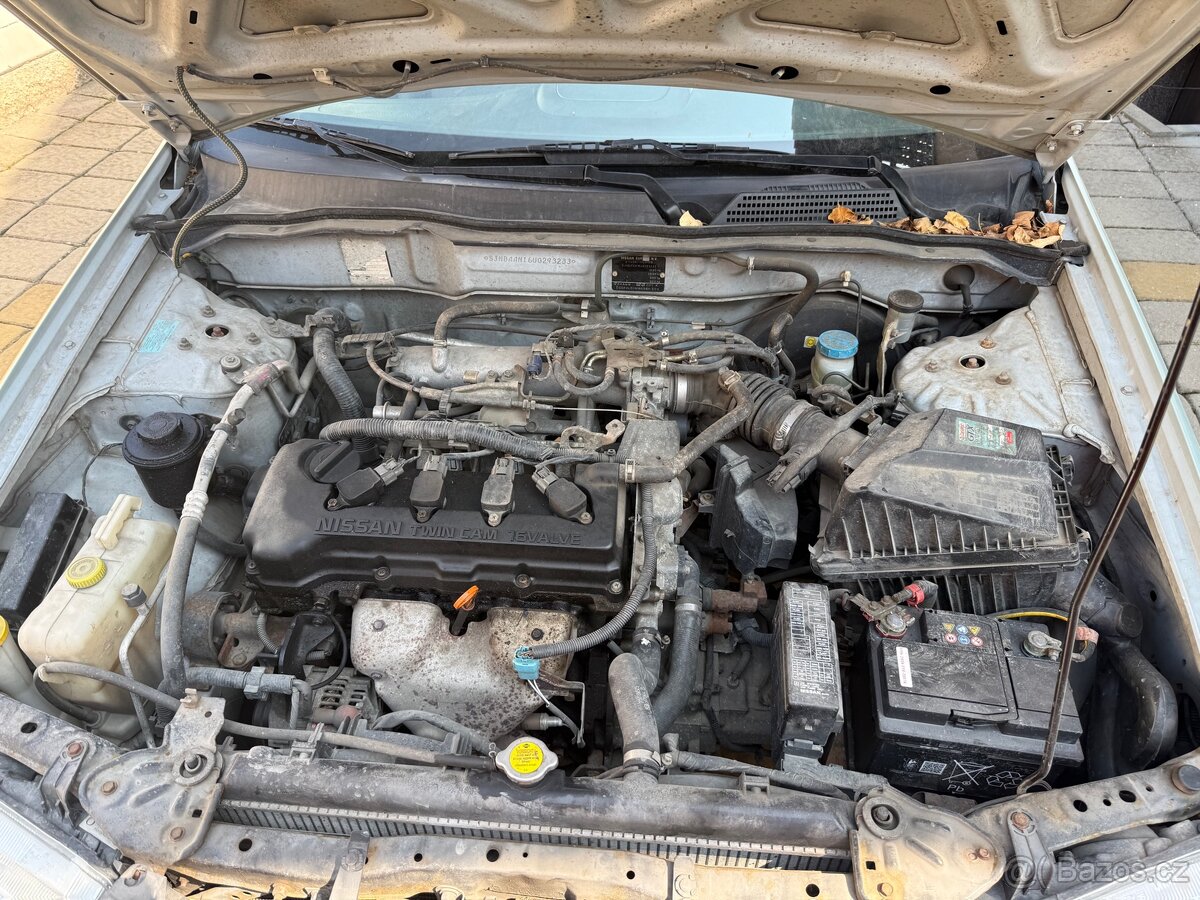Nissan Almera n16 1,5 - 13