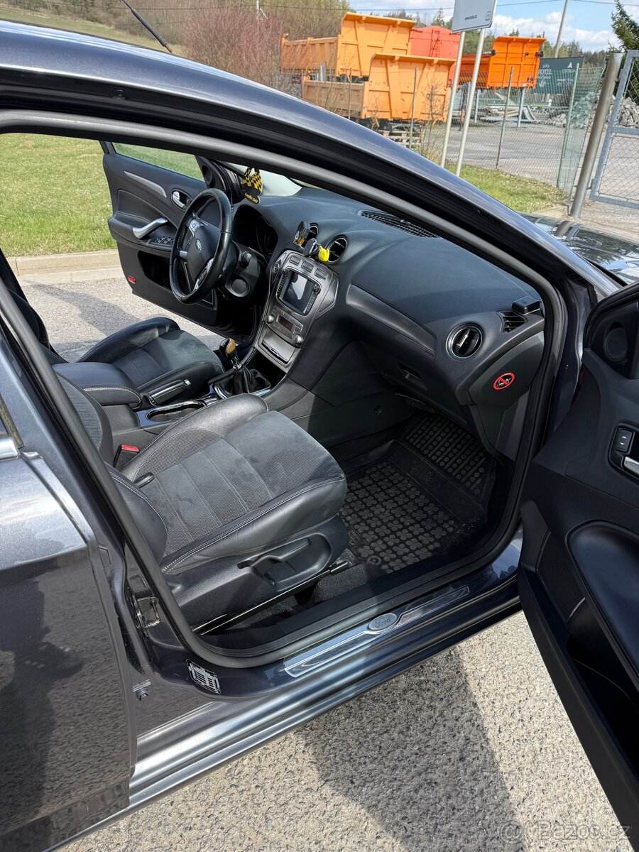 Ford Mondeo 2.2 TDCi 129kW. - 13