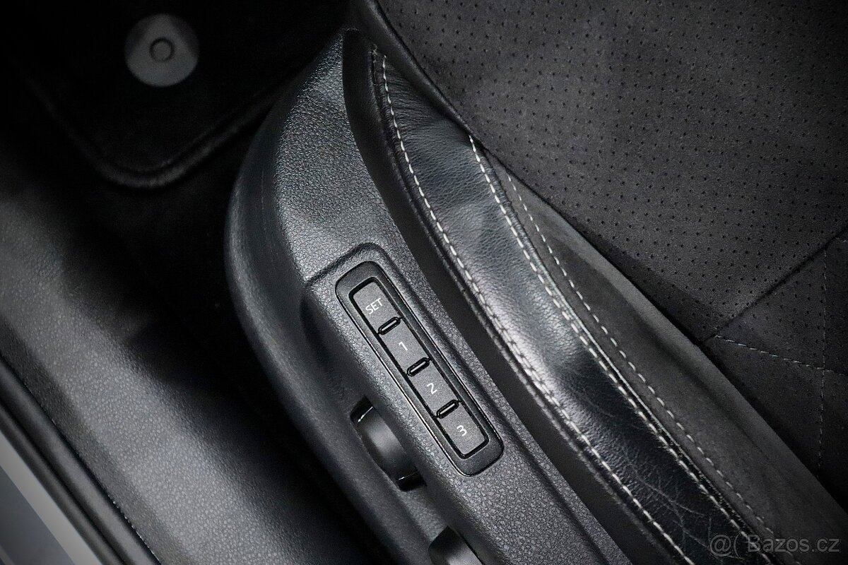 Škoda Octavia 3 Facelift Combi 2.0TSI 180kW DSG RS 245 - 13