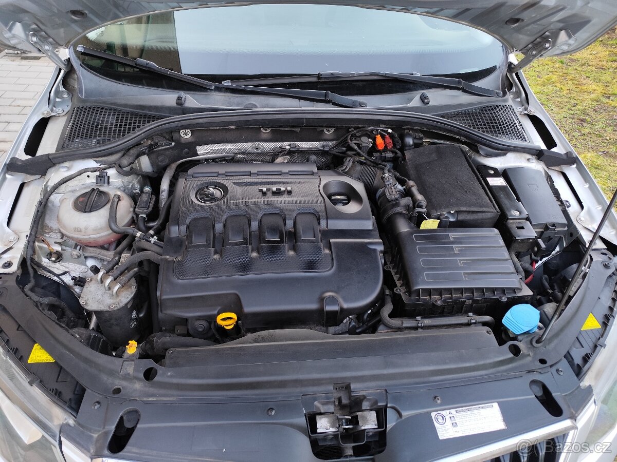 Škoda Octavia lll combi tdi - 13
