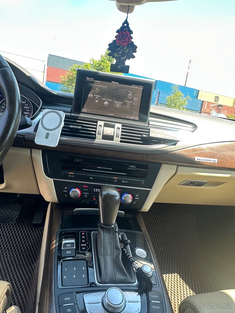 audi a7 quattro 2015 - 13