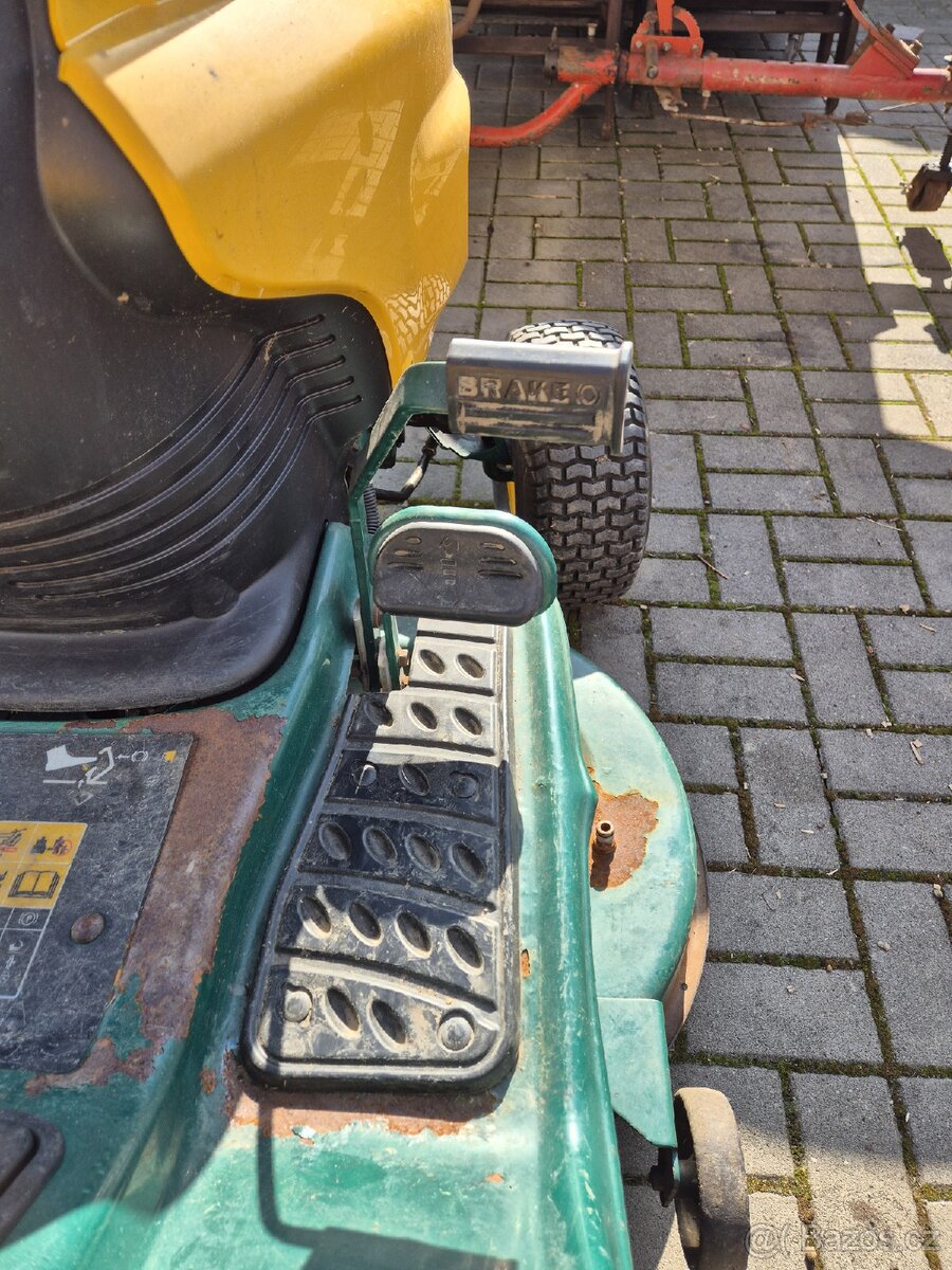 Zahradní sekací traktor Yard Man. - 13