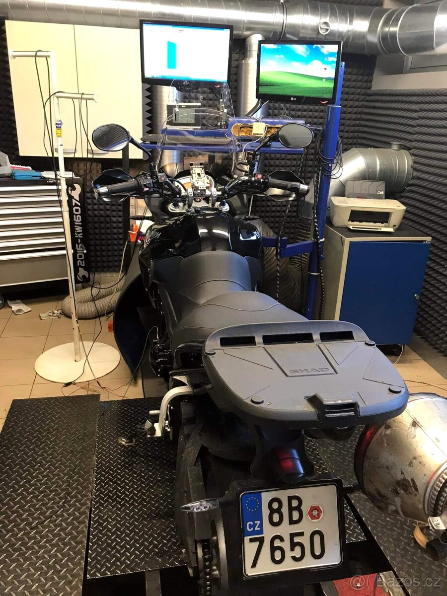 Triumph tiger 1050 - 13
