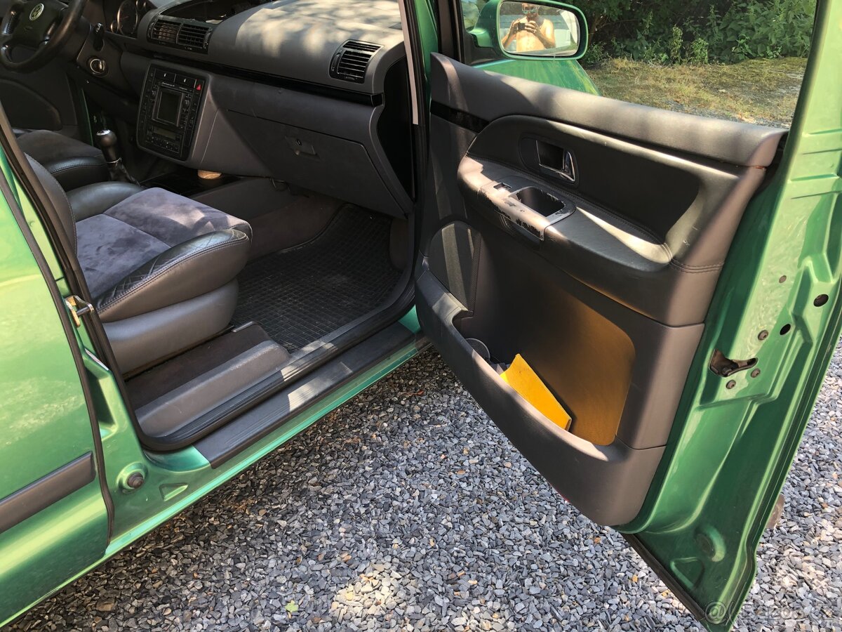 Volkswagen Sharan 2001, benzin V6 2,8l - 13