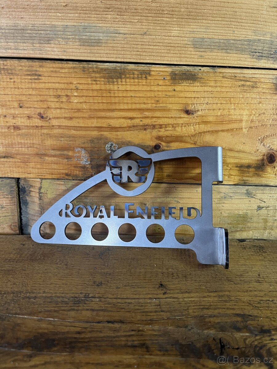 Moto věšák CNC - 13