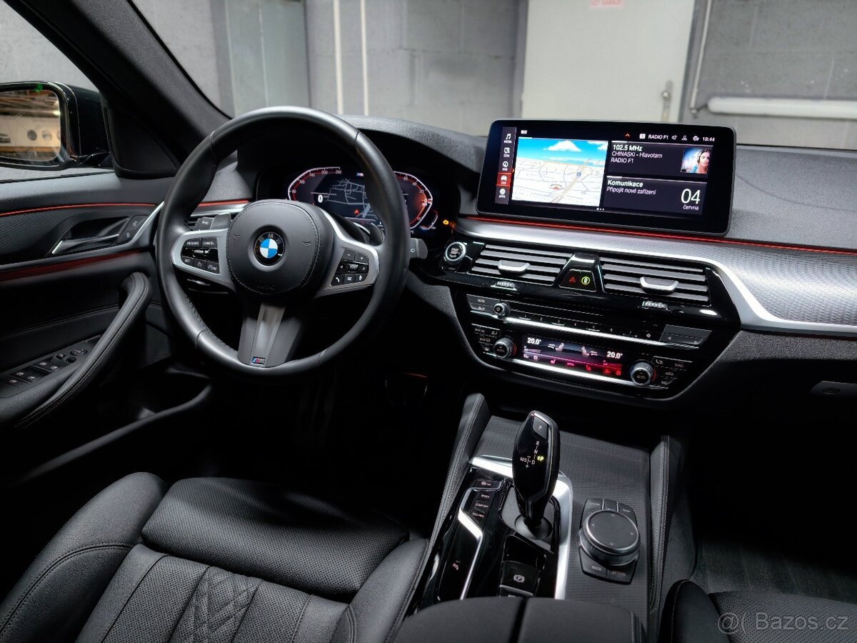 BMW Řada 5, 530dx M|4x4|AdaptiveLED|DPH - 13