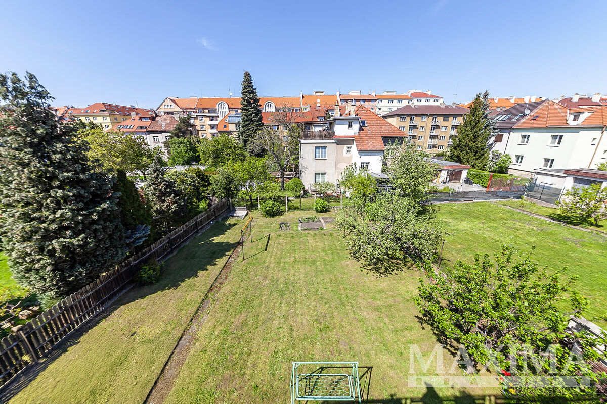 Dům 6 a více o ploše 300 m2 - Praha, Žižkov - 13