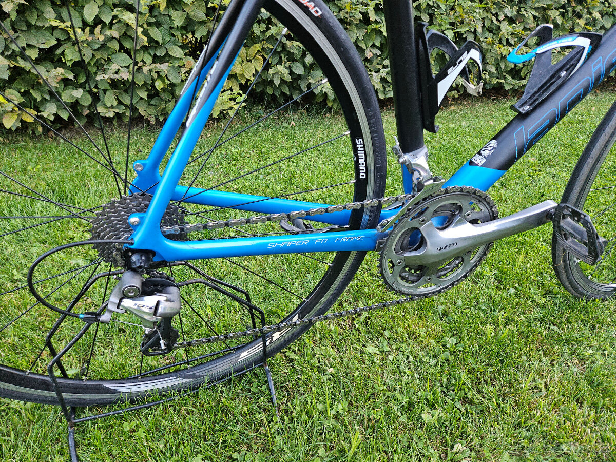 Karbonová silnička LAPIERRE, rám 23" - 13