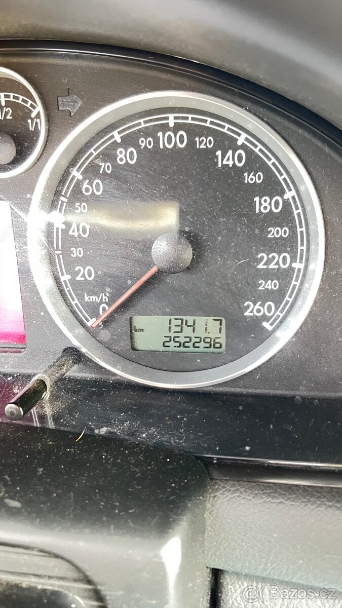 Passat B5,5 2.8 V6 Manuál 4Motion - 13