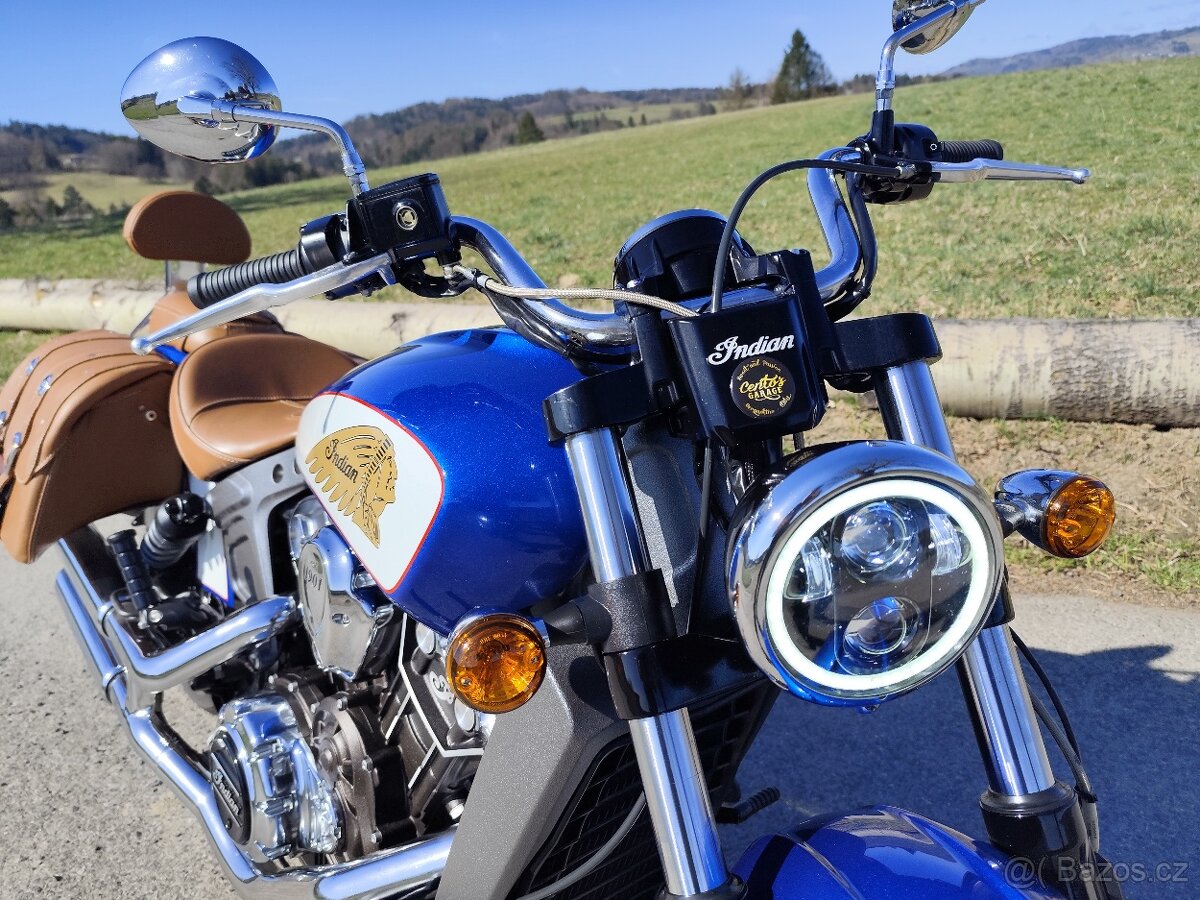 INDIÁN SCOUT BOBBER - 13