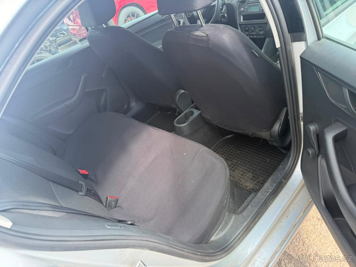 Škoda Rapid 1.6TDi. 2014 pojizdne - 13