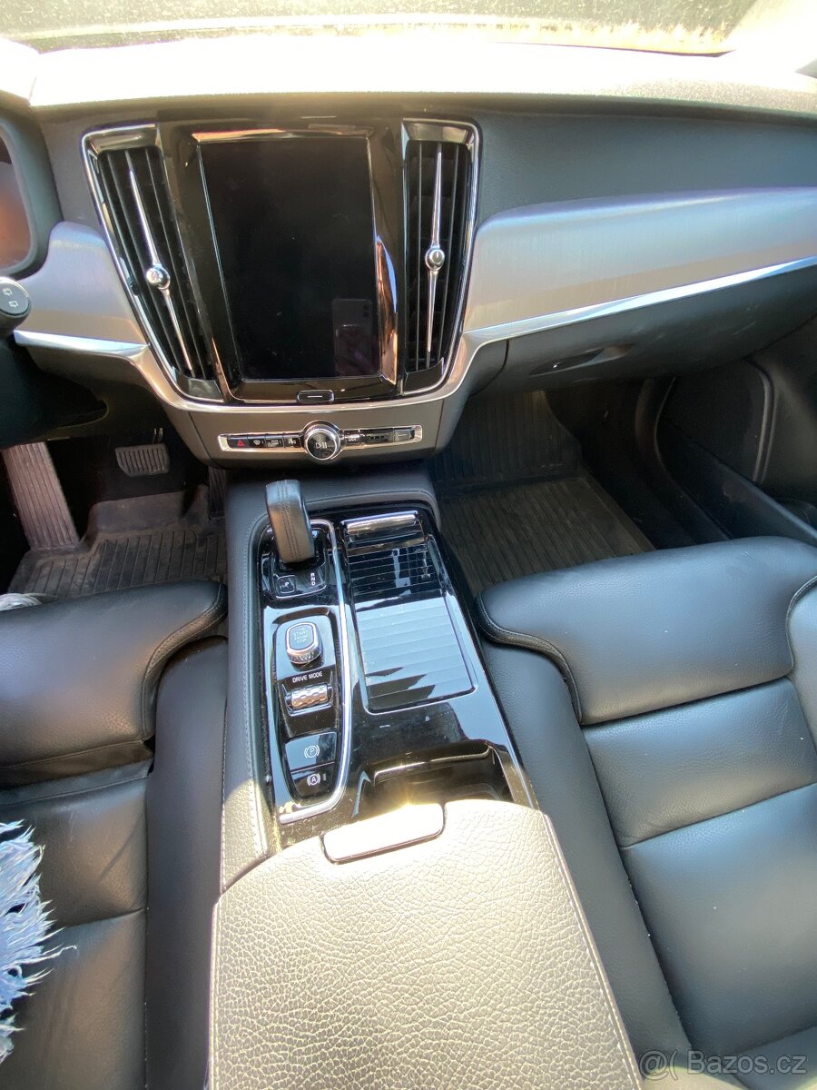 Volvo V90 4x4 hybrid MHEV - 13