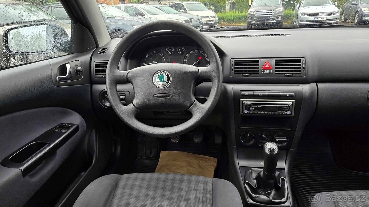 OCTAVIA KOMBI 1.9TDI 1MAJITEL - 13
