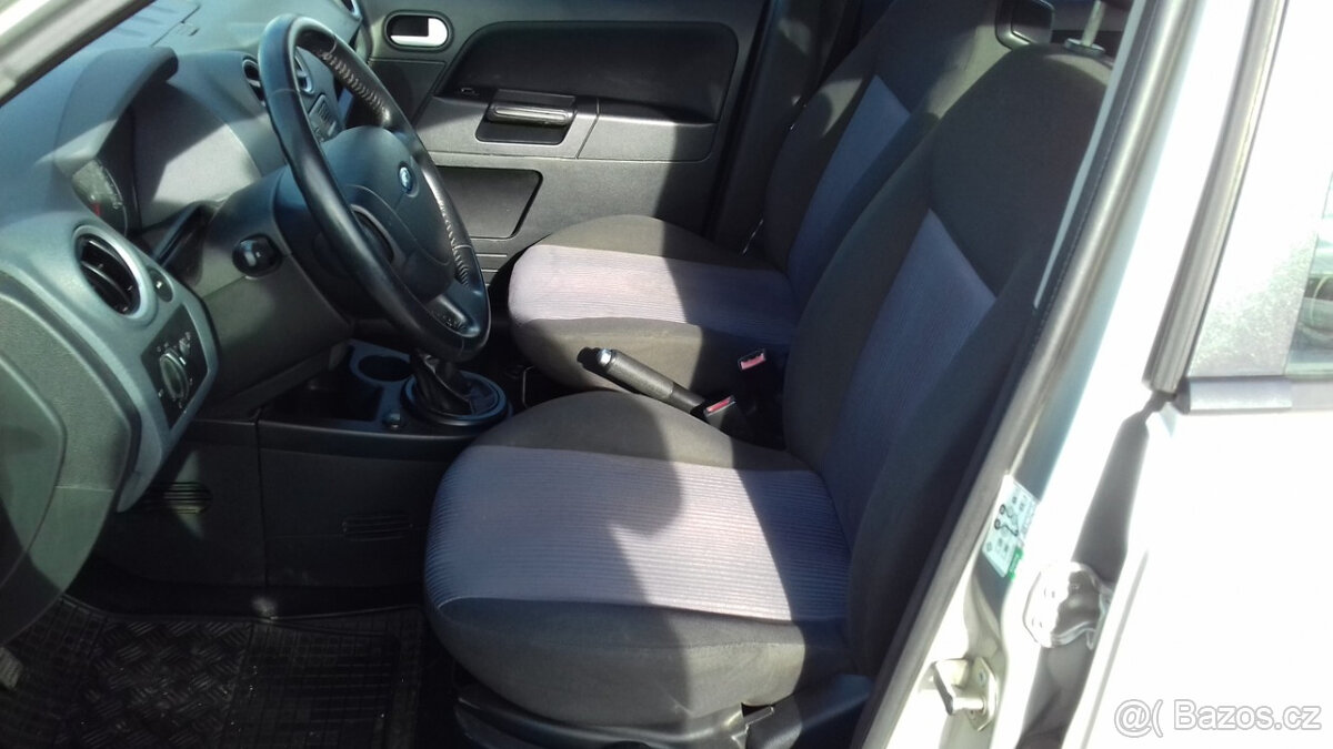 Ford Fusion 1,4 TDCi - 13