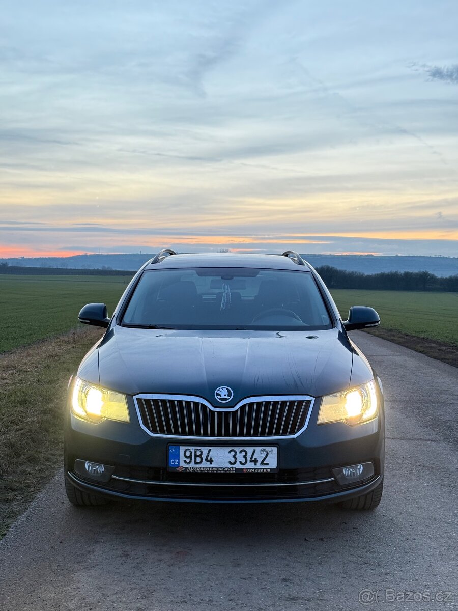 Škoda Superb 2.0 TDi 4x4 DSG - 13