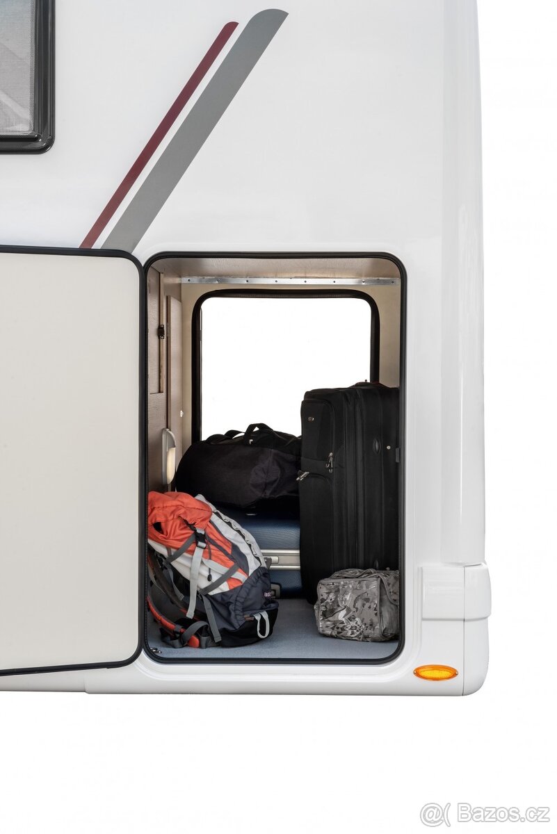 obytný polointegrovany vůz Giottiline Siena 395 pro 5 os. - 13