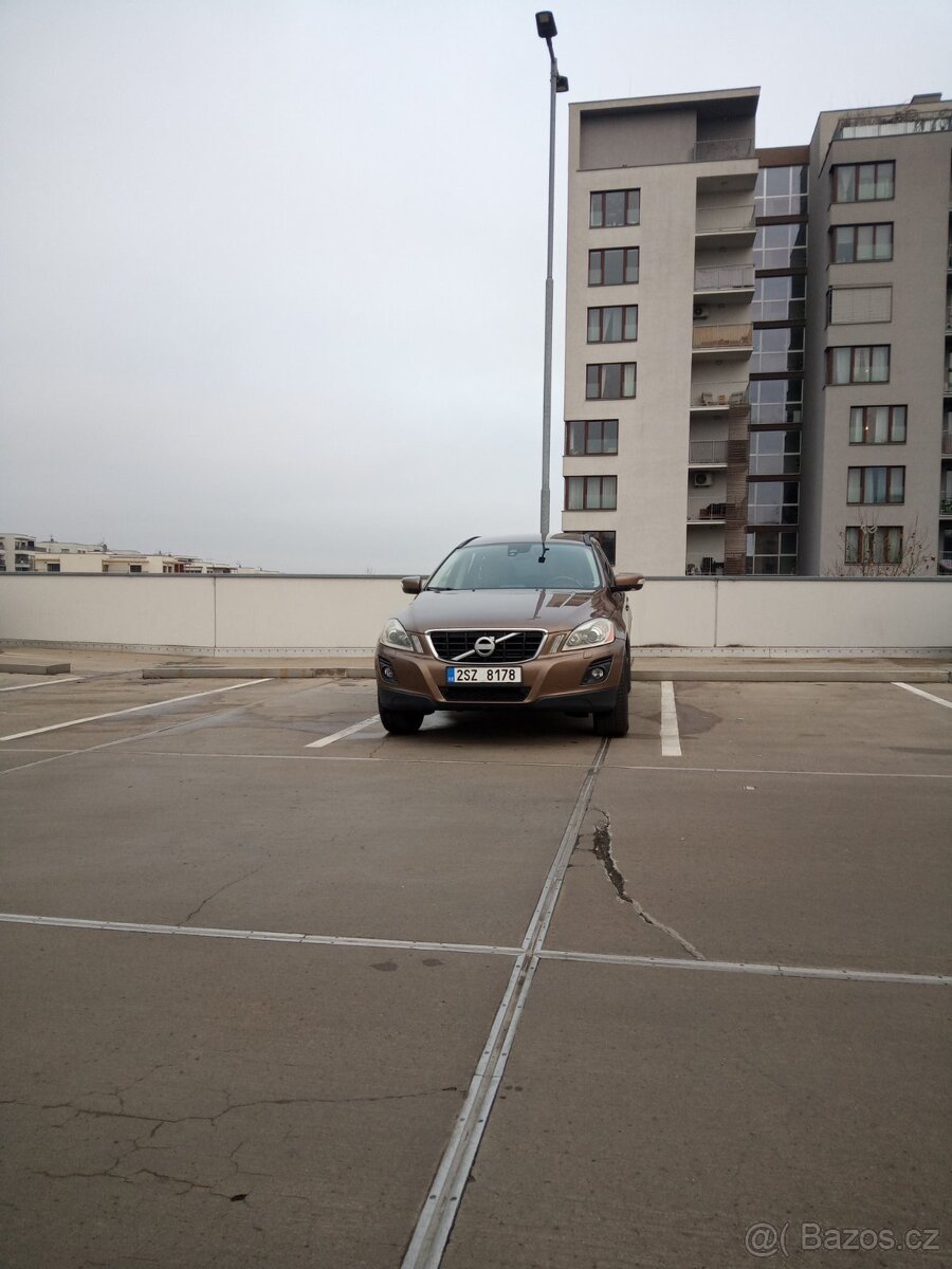 VOLVO XC 60 r. 2009 - 13