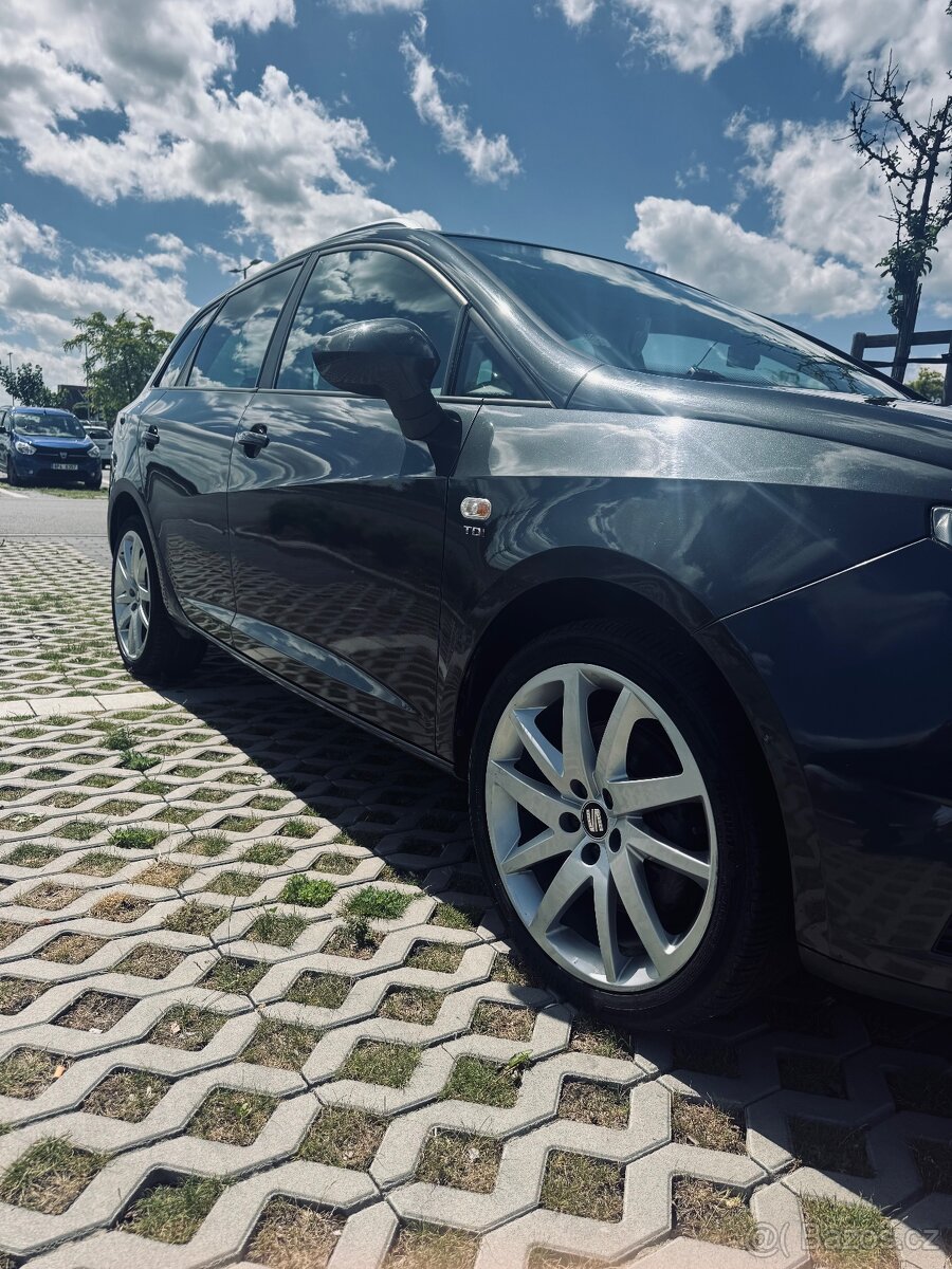 Seat Ibiza st iv - 13