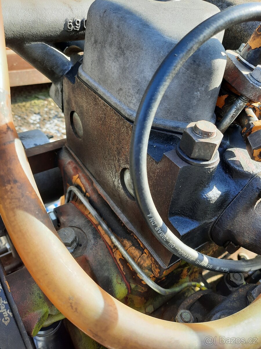 Motor zetor - 13