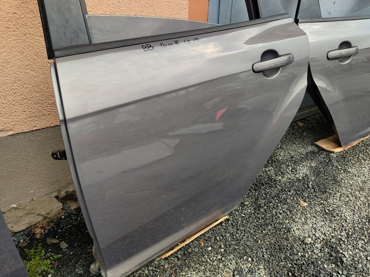 Karosářské díly Focus III HB - (11-14) - VB - 13