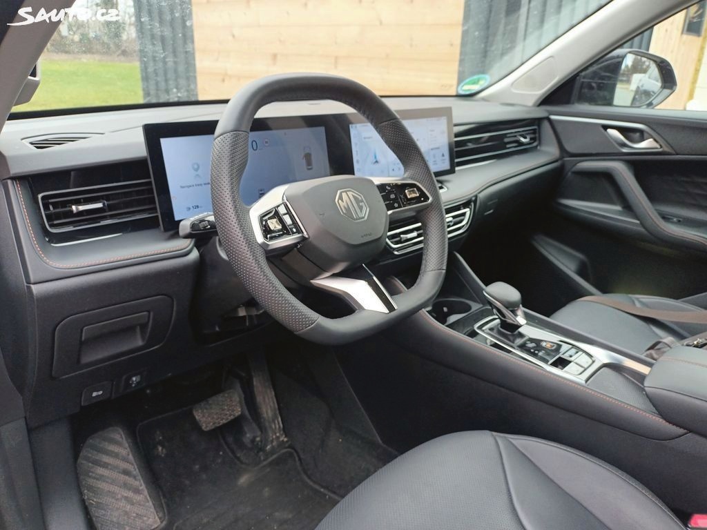 MG HS, 1.5i 125kw Excl. 11800tkm dph - 13