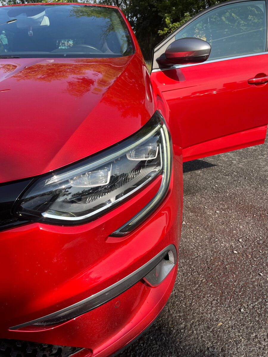 Renault Megane IV gt - 13