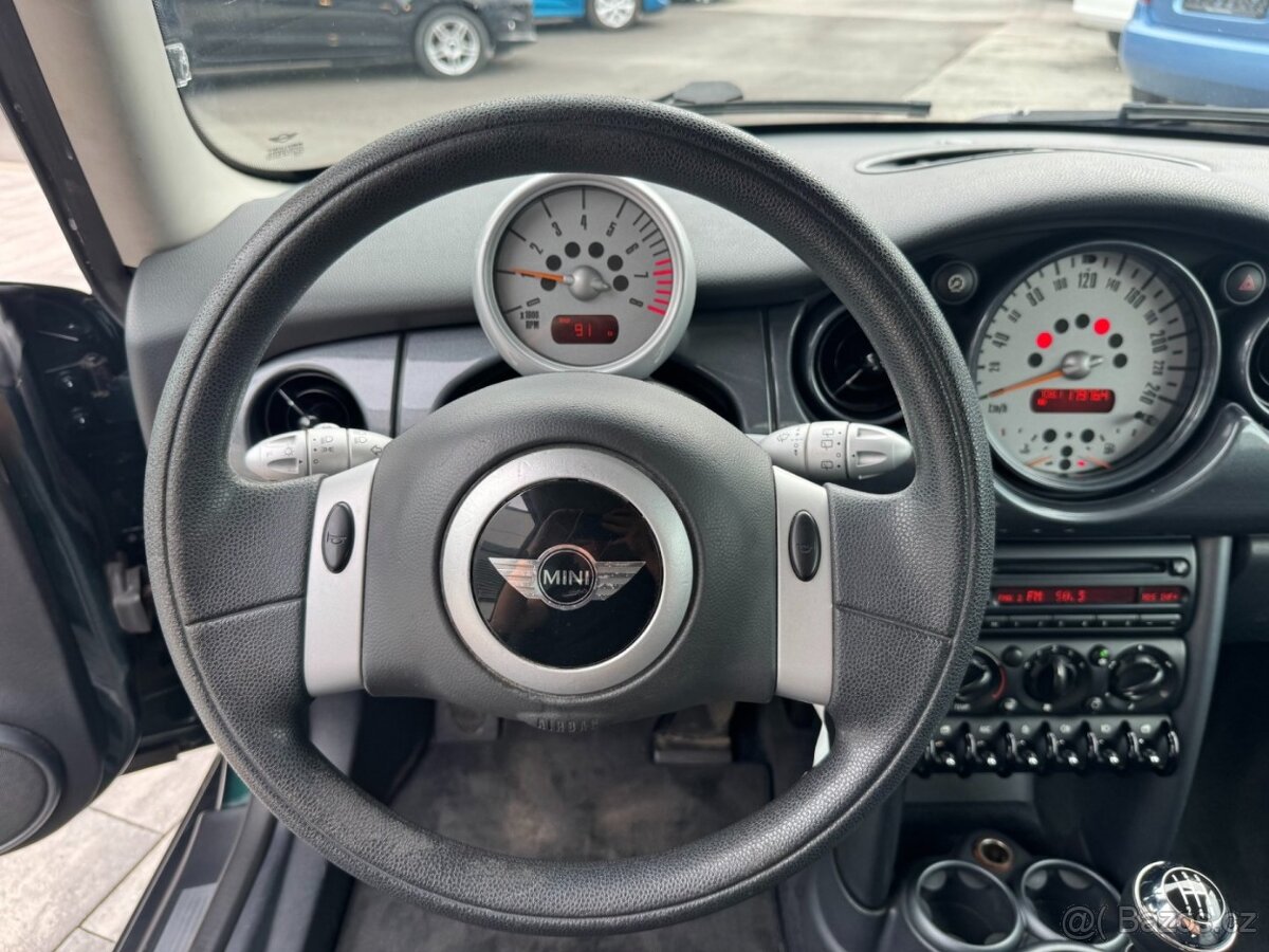 Mini Cooper One 1.6i 66kW - 13