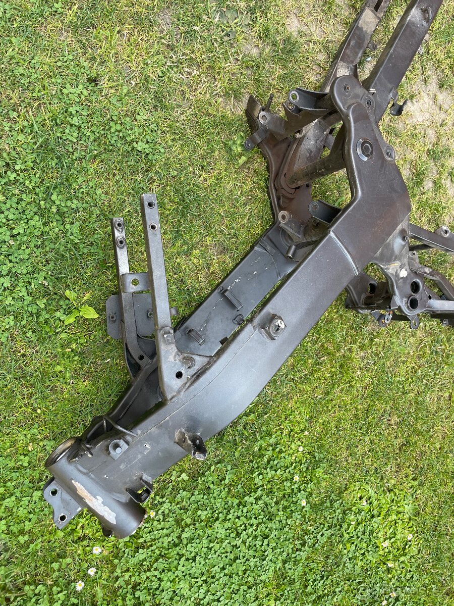 Honda cbr125r náhradní díly - 13