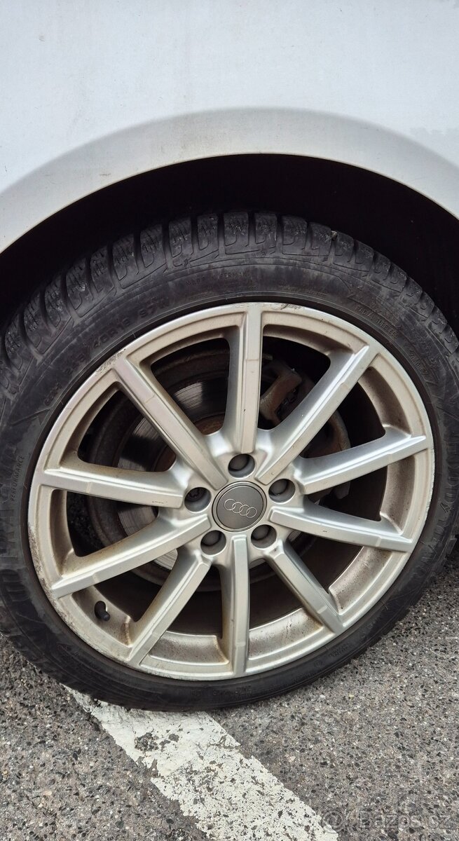 Audi A4 S-line 2,0 TDI - 13