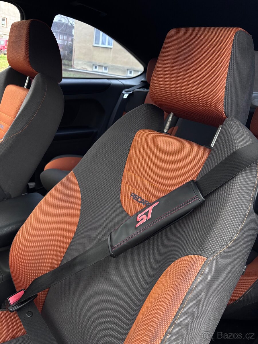 Ford Focus st225 - 13