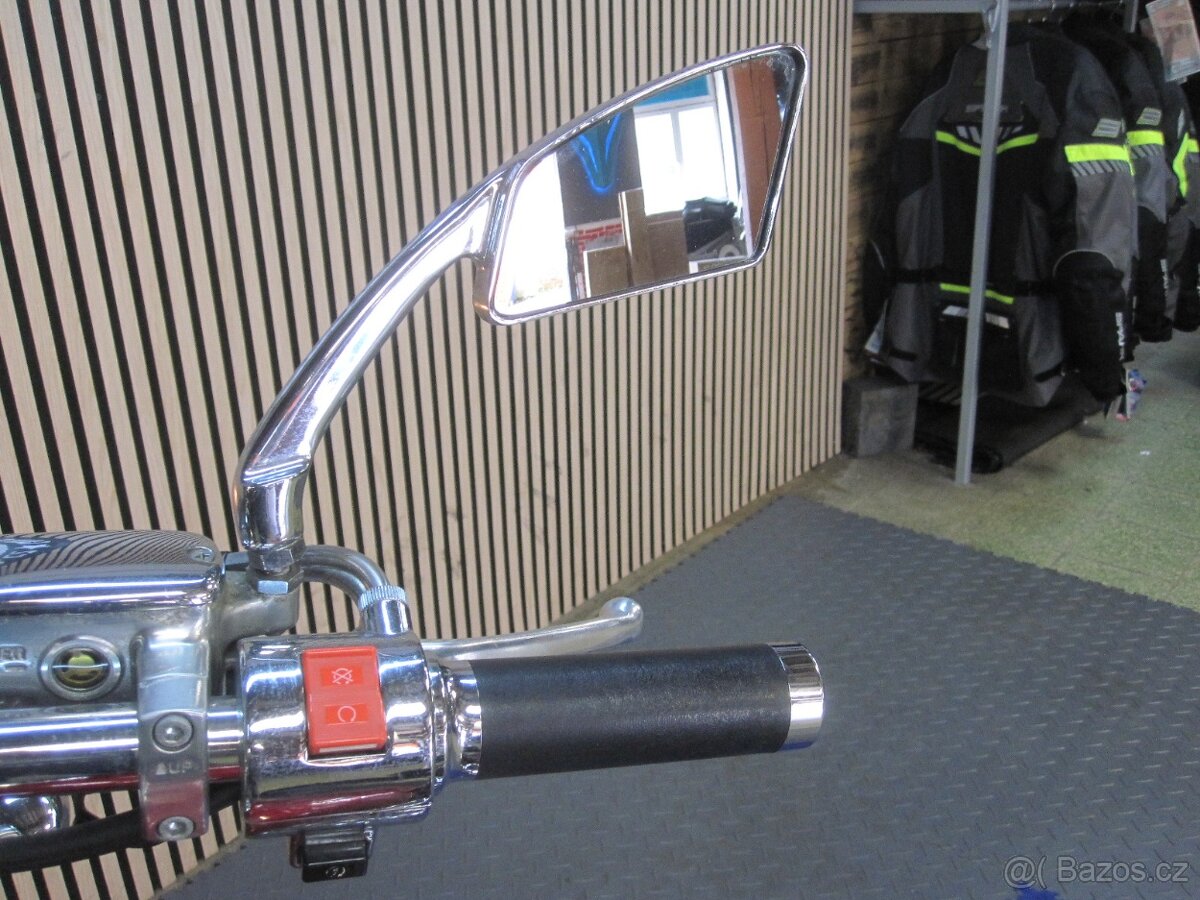 Honda VTX 1800 - 13