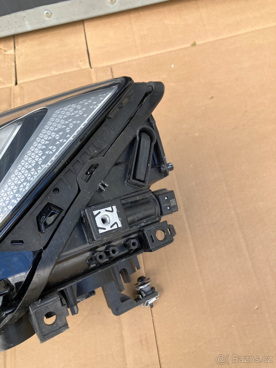 predni svetlo cupra FORMENTOR leve levy - 13