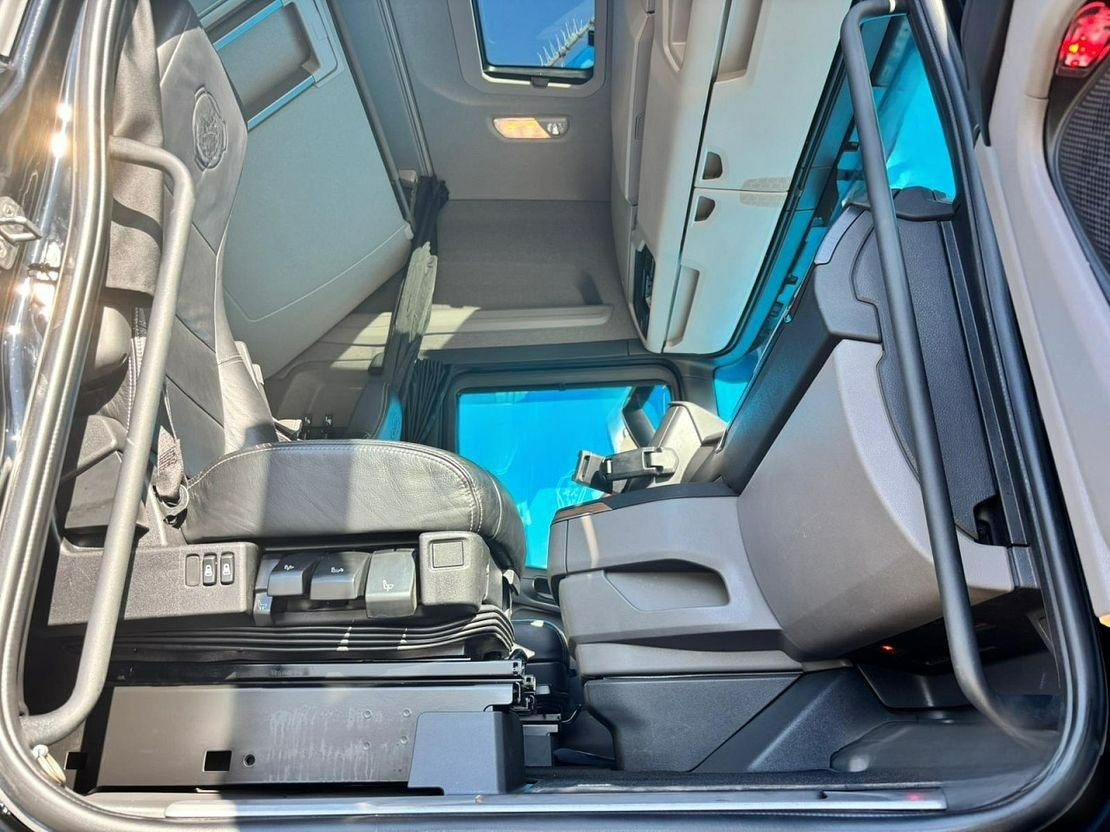 Scania S500 4x2 / Lowdeck / 121tkm / PTO - 13