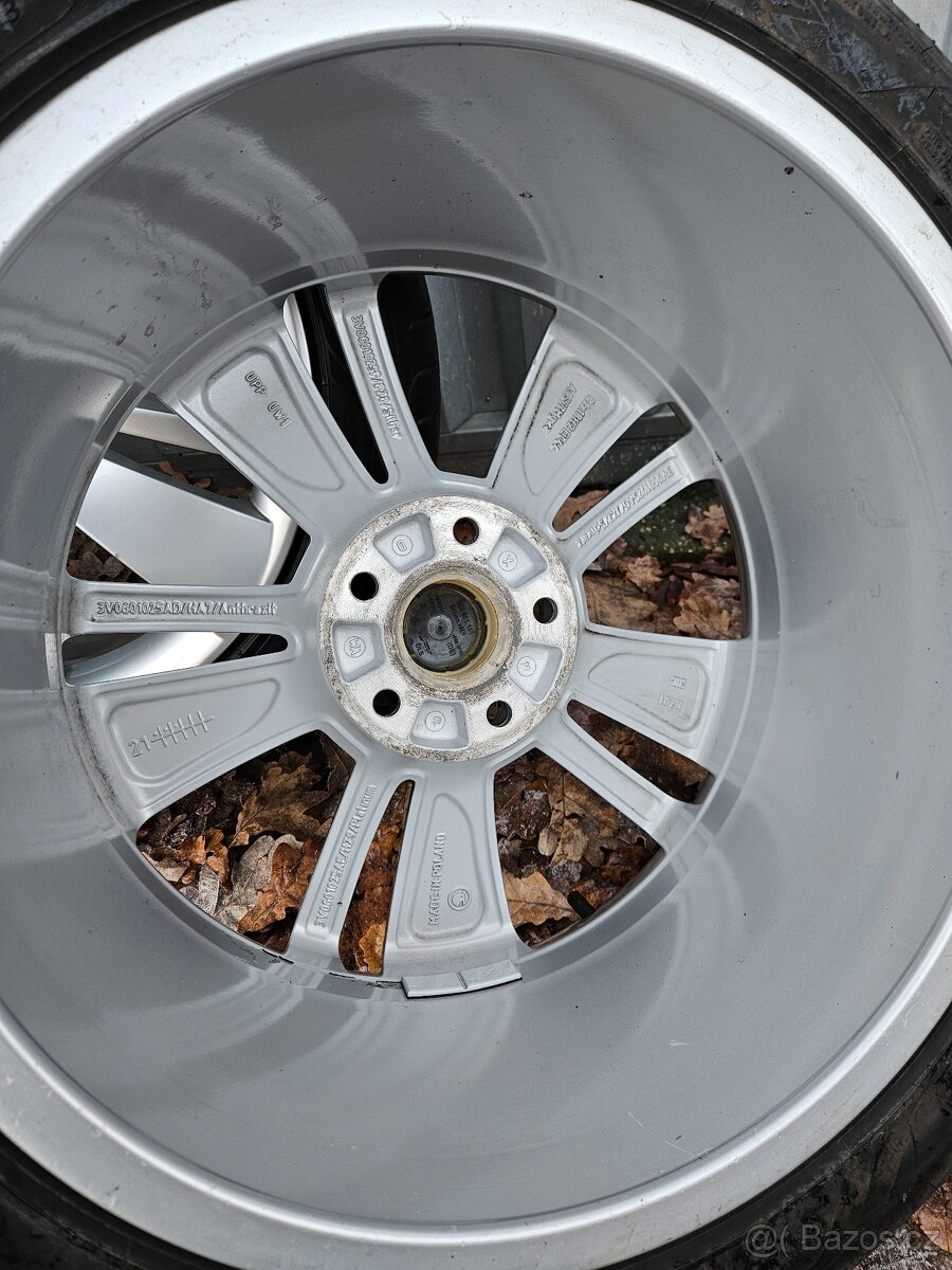 Letní alu kola Zenith 18" Škoda Superb 235/45 R18 - 13