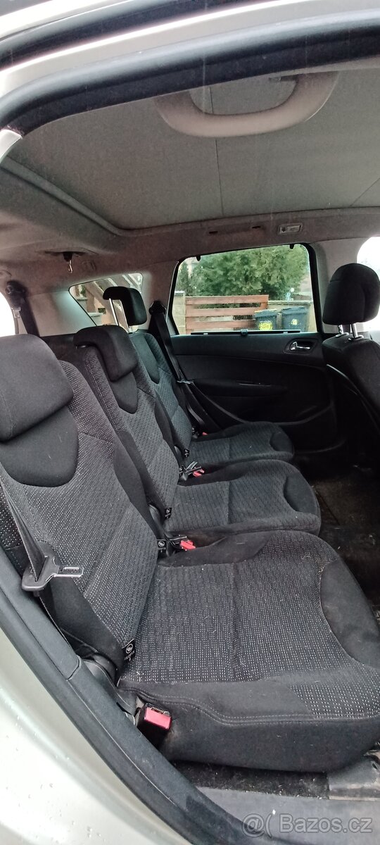 Peugeot 308 sw r.v. 2008 - 13