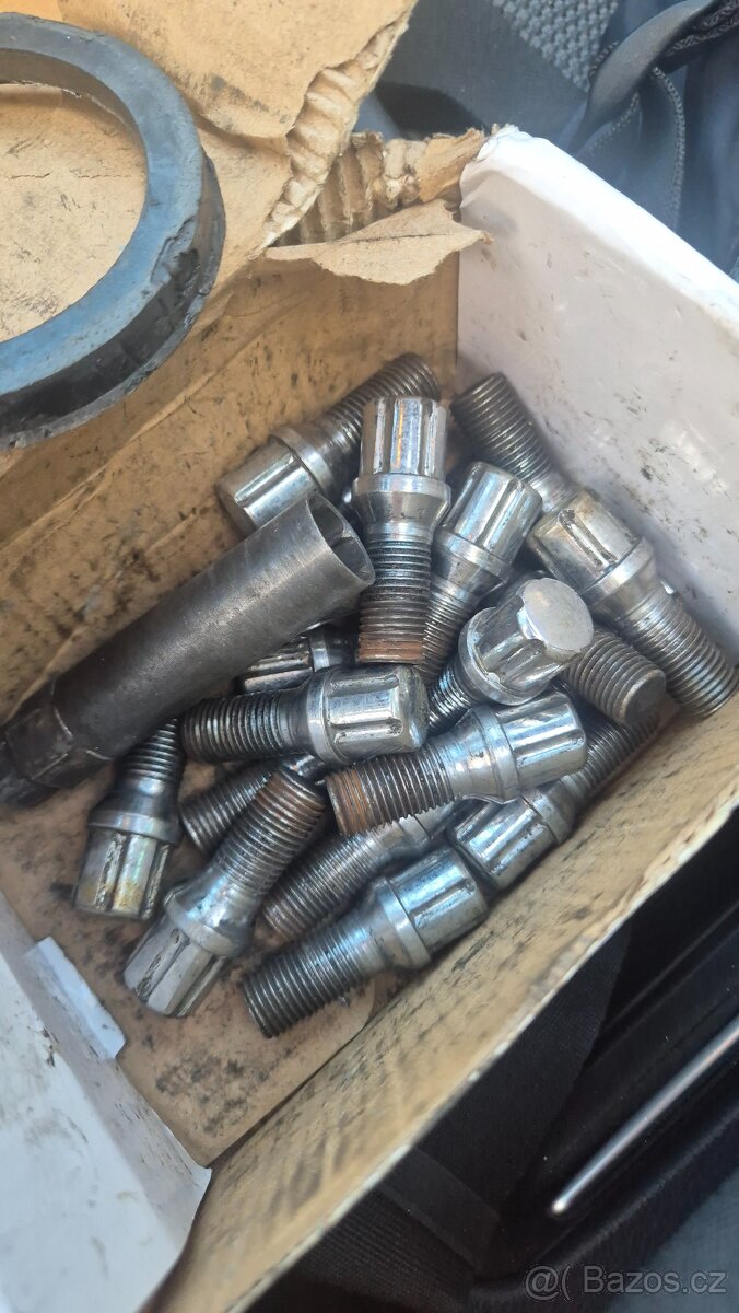 Team Dynamics MONZA R 225/40 r18 - 13