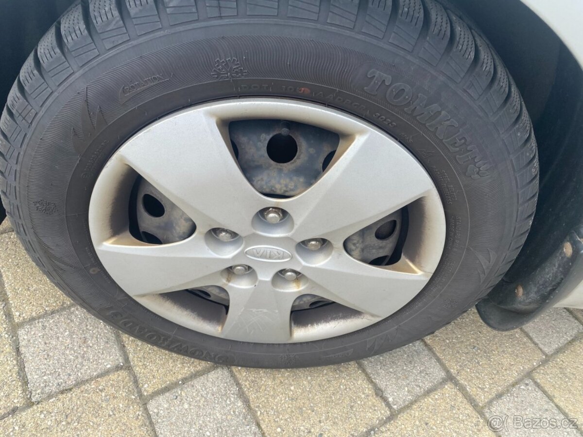 KIA Cee´d 1.4 ČR - 13
